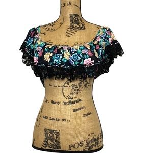 Time and Tru Floral Lace Ruffle Bikini Swim Top 10